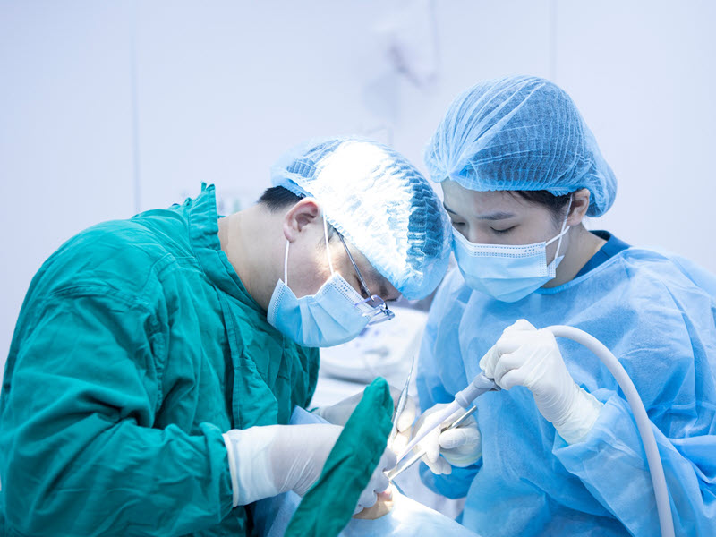 dịch-vu-rang-ham-mat