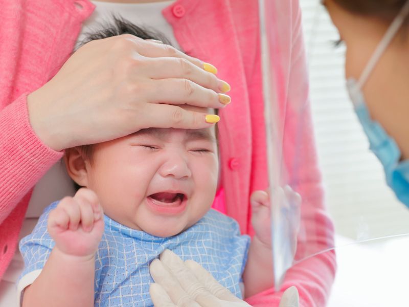 Cách phân biệt phát ban và sốt siêu vi ở trẻ sot-phat-ban-va-sot-sieu-vi