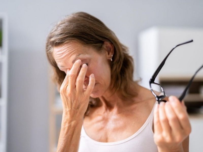 cac-benh-ve-mat-o-nguoi-cao-tuoi