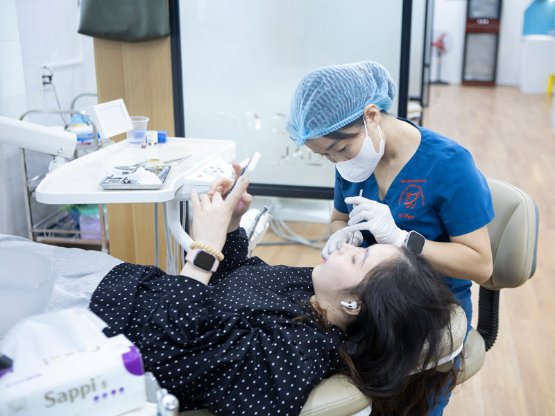 1 ngày làm việc tại Phòng khám Răng Hàm Mặt – BVĐK Ngã Tư Hồ hoat-dong-o-phong-kham-rang-ham-mat-4