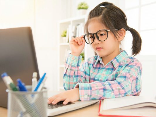 benh-ly-tat-khuc-xa-hoc-duong