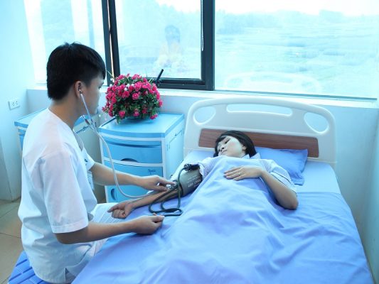 cach-giam-dau-sau-phau-thuat